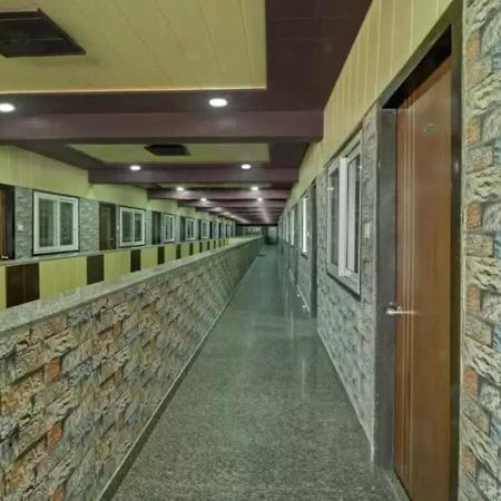 Hotel Santoshi Hometel Raichur 외부 사진
